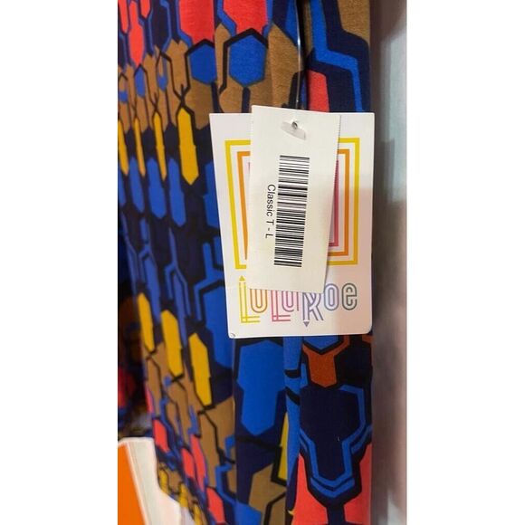 Lularoe Classic T Shirt Large Multicolored - Picture 5 of 5